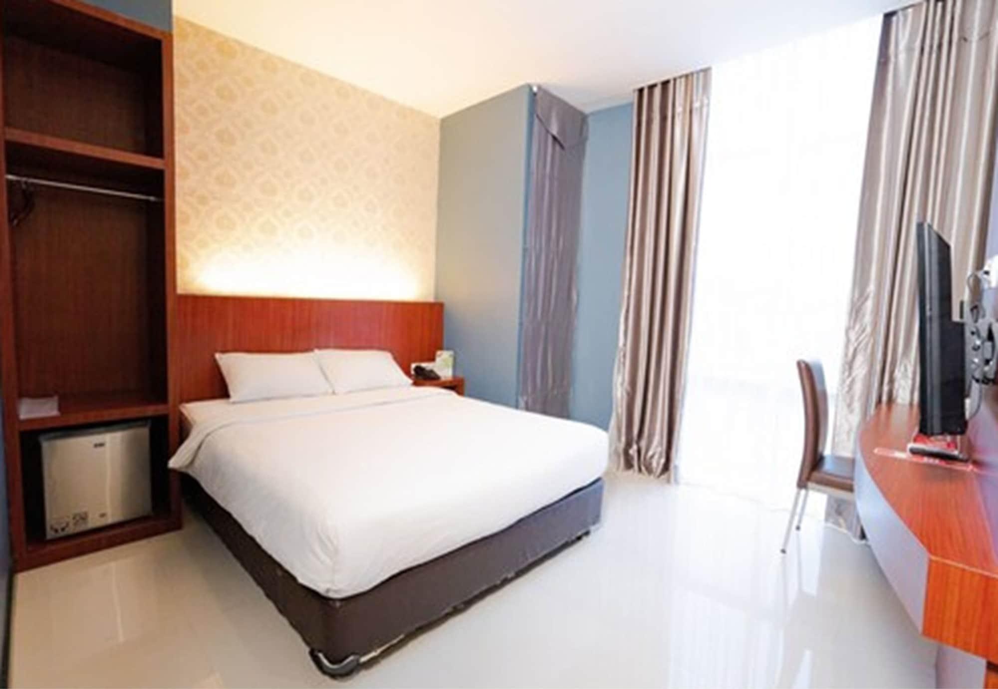 The Crew Hotel Kualanamu International Airport Medan Luaran gambar