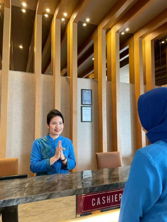 The Crew Hotel Kualanamu International Airport Medan Luaran gambar